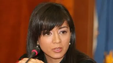 Oana Mizil, despre premier: Victor, un om pe care nu te poți baza, care îți intoarce spatele și te minte