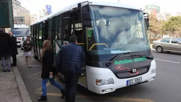 Timp de două săptămâni RATB testează primul autobuz electric, iar bucureștenii nu plătesc călătoria. Cum arată acesta și pe ce linie circulă (FOTO)