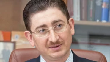 Bogdan Chiriţoiu şi Otilian Neagoe au depus jurământul de învestitură în funcţiile de preşedinte şi vicepreşedinte al Consiliului Concurenţei