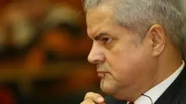 Adrian Năstase s-a operat pe cord la o clinică din Franţa