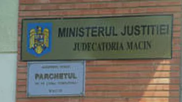 Prim-procurorul Parchetului de pe lângă Judecătoria Măcin, reţinut de DNA: Constantin Balaban, acuzat de şantaj şi luare de mită