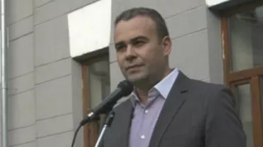 Senatul nu a primit încă cererea de demisie a lui Darius Vâlcov din funcţia de senator