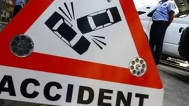 Accident rutier în județul Buzău: Doi bărbaţi au murit carbonizați după ce mașina în care se aflau s-a răsturnat și a luat foc