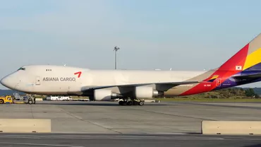 Un avion a ieşit de pe pistă în timpul aterizării pe aeroportul din Hiroshima: Peste 20 de persoane au fost rănite