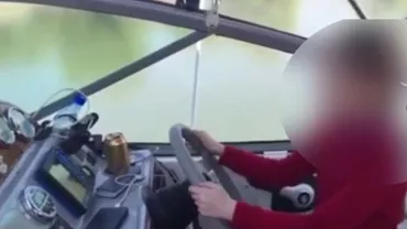 Fiica unui om de afaceri din Delta Dunării, în vârstă de 7 ani, a fost filmată la volanul unei șalupe, chiar de către tatăl său (VIDEO)