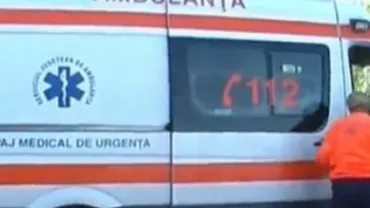 Cinci persoane rănite, în urma unui accident auto: Șoferul a pierdut controlul volanului