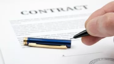 CC a decis că suspendarea contractului individual de muncă la plângerea penală a angajatorului împotriva salariatului este neconstituţională