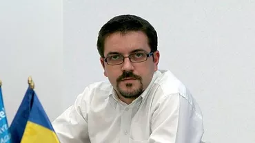 Vrem întoarcerea la “țigan” pentru că „rom” seamănă cu România, pentru ca imaginea noastră peste hotare să fie imaculată, doar că oamenii care cerşesc, oriunde-n lume, sunt rezultatul aleșilor preocupați mai mult de etichete