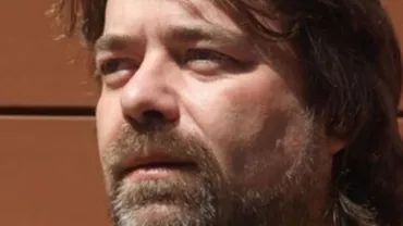 Mihai Goțiu: La un pas înainte sunt cel puțin vreo cinci pași pe loc sau chiar înapoi. Domnule Iohannis, într-un asemenea ritm, ne mănâncă câinii până ajungem la normalitate