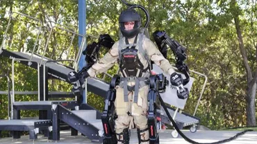 Rusia ar putea avea soldați de tip Robocop, în doar cinci ani