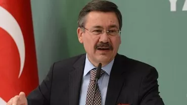 Primarul Ankarei o insultă pe purtătoarea de cuvânt a Departamentului american de Stat pe Twitter: Hai, blondo, răspunde acum! Când e vorba despre țara ta, e normal să se instaureze stare de urgență?