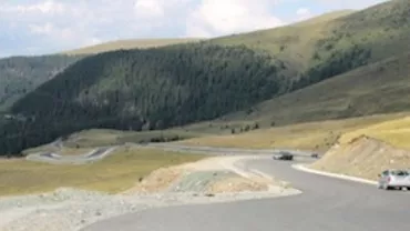 Transalpina va fi închisă pentru reparații, pentru că în zonă precipitațiile au dus la surparea terenului: Vor exista și rute ocolitoare pentru cei interesați