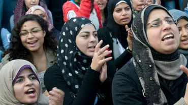 Egiptul a impus restricții femeilor care doresc să călătorească în Turcia