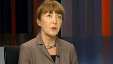 Monica Macovei: Președintele Klaus Iohannis ajută "pas cu pas" consolidarea rețelelor baronilor locali