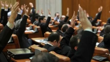 Comisia juridică a Camerei a avizat proiectul legii insolvenţei persoanei fizice: Orice persoană de bună credință își va putea reeșalona datoriile pe baza unui plan de redresare financiară