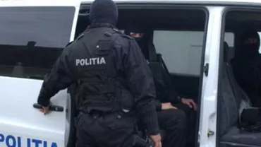 Fetești: Percheziții la Primărie și la Direcţia de Administrare a Domeniului Public, pentru atribuirea ilegală de contracte