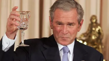 STUDIU: George W. Bush, mai detestat decât Stalin, iar Einstein este mai apreciat decât Maica Tereza