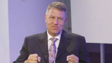 Partidele reîncep debandada de dinaintea crizei economice, inaugurată cu optimism și demagogie. Iohannis are o dilemă - alegerea designerului personal