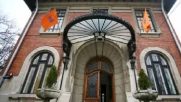 Surse: Kelemen Hunor s-a întâlnit cu liderii PNL la sediul din Modrogan pentru a discuta pe tema moțiunii de cenzură