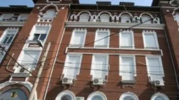 Nicu Alifantis, motiv de demisie pentru un preparator UNATC: "Am fost obligată să-mi cer scuze față de un student <cu notorietate> pe care l-am prins copiind la examenul din vară și pe care nu-l văzusem la seminar tot anul școlar"