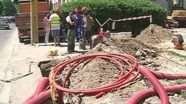 Constanța: Locuitorii unui cartier au rămas fără curent după ce angajații unei firme italiene au tăiat din greșeală un cablu