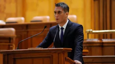 Un deputat PSD a inițiat un proiect legislativ care prevede ca elevii de la sat care vor să facă școla în oraș să primească gratuit cameră la cămin