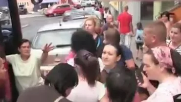Excursia ”sardelelor”: Zeci de copii într-un autocar cu 53 de locuri (VIDEO)