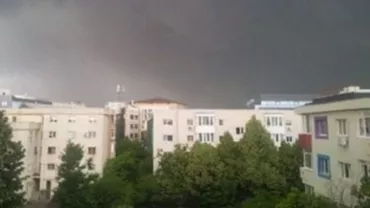 ANM: Informare meteo de canicula și furtuni de duminică de la ora 12.00 până marți la ora 23.00