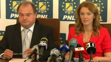 Şuşoteli între Vasile Blaga şi Alina Gorghiu despre Klaus Iohannis, surprinse de microfoane: Am concretizat mai multe cu tine decât cu el (VIDEO)