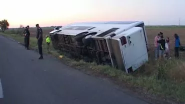 Portugalia: Cel puțin trei morți și 29 de răniți, după ce un autocar cu turiști s-a răsturnat