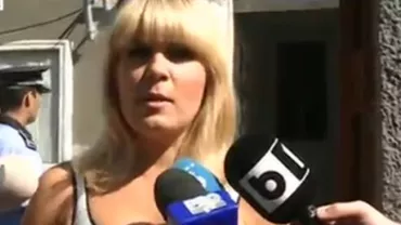 Elena Udrea, la poliție pentru control judiciar: Toate partidele se finanțează cu bani negri (VIDEO)