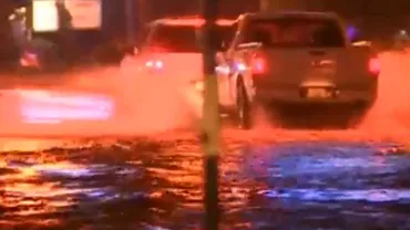 Cel puțin trei persoane au murit în SUA din cauza inundațiilor provocate de depresiunea tropicală Bill