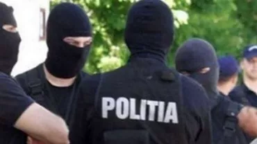 Peste 50 de persoane cercetate pentru evaziune fiscală, în urma controalelor efecutate de polițiști în târguri și piețe