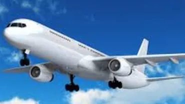 Polonia: Hackerii au blocat la sol 1.400 de pasageri pe aeroportul din Varșovia