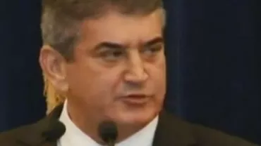 Gabriel Oprea s-a întâlnit cu şeful SRI şi cel al Poliţiei Române în prima zi ca premier interimar