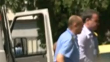 Al treilea dosar penal pe numele lui Darius Vâlcov: Fostul ministru, urmărit penal pentru trafic de influență