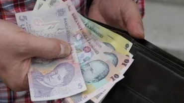 Energia electrică s-ar putea ieftini de la 1 iulie cu 1%