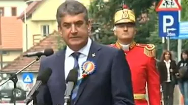 Gabriel Oprea, la Miercurea Ciuc, de Ziua Drapelului: Prin cinstirea simbolurilor, menținem vie energia noastră ca neam (VIDEO)