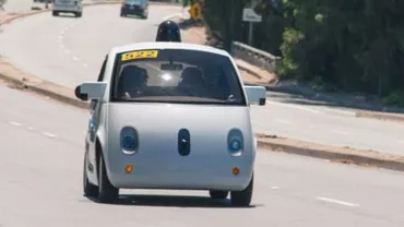 Mașinile fără șofer de la Google, pe drumurile publice din California