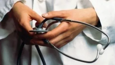 Un medic din cadrul Compartimentului de Expertiză medicală a Capacităţii de Muncă Slobozia a fost arestat pentru 30 de zile. El a fost prins în flagrant în timp ce lua mită