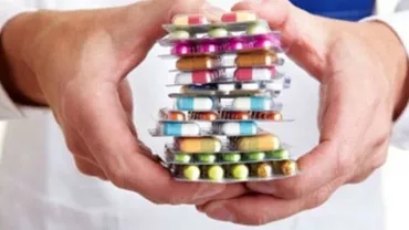 Avocatul Poporului recomandă CNAS să urgenteze introducerea noilor tratamente pentru hepatita C, ca urmare a primirii mai multor petiții din partea pacienților