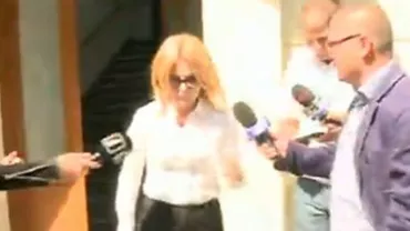 Avocata premierului Victor Ponta s-a prezentat la DNA