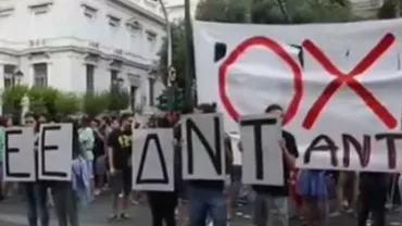 Lupte de stradă la protestele din Atena: Poliția a intervenit cu gaze lacrimogene