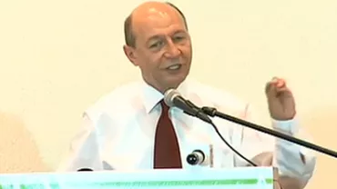 Traian Băsescu, despre referendumul din Grecia: Indiferent de rezultat, țara nu va ieși din zona euro. Guvernul unui aventurier trebuie să plece