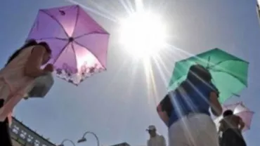 România se sufocă: 39 de grade Celsius la umbră. 17 județe, sub cod portocaliu de caniculă (VIDEO)
