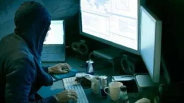 Directorul Oficiului american pentru Managementul Personalului a demisionat vineri, în urma scandalului furtului de date a peste 21 milioane de americani