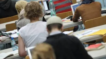 Studenții din afara Uniunii Europene vor avea interdicție de a munci în Marea Britanie
