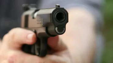 Turcia: Atacuri armate la o secție de poliție și un bar din Istanbul. O persoană a murit și alte trei au fost rănite