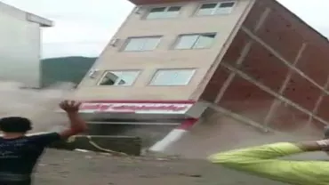 Iran: Cel puțin 20 de persoane au murit în urma unor inundații