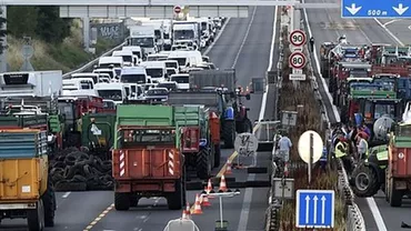Fermierii francezi au blocat șase drumuri dinspre Spania şi Germania pentru a împiedica pătrunderea produselor străine în ţară